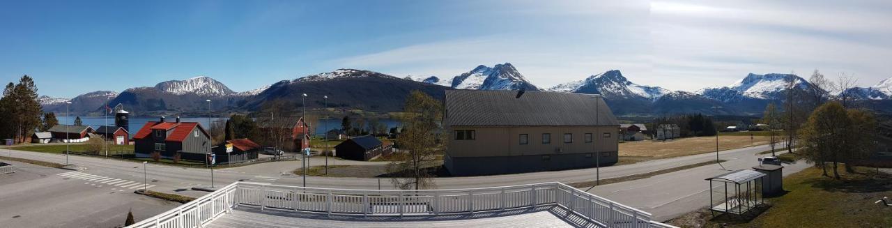 Eide Gjestehus Luaran gambar