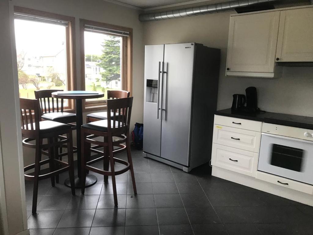 Eide Gjestehus Luaran gambar